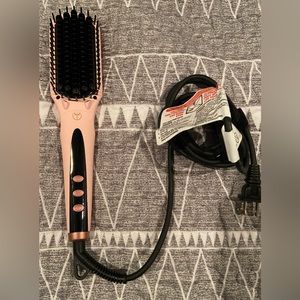 Lange straightening brush